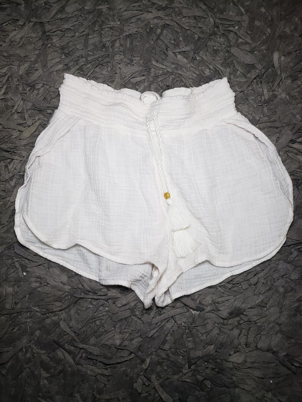 White cotton gauze pull-on shorts